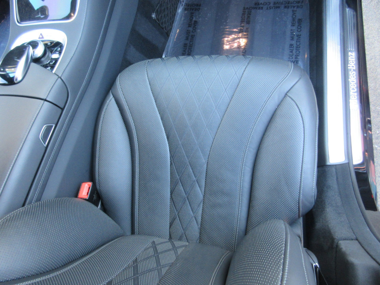 Used 2020 Mercedes-Benz S 560 Sedan w/ AMG Line Exterior image 27