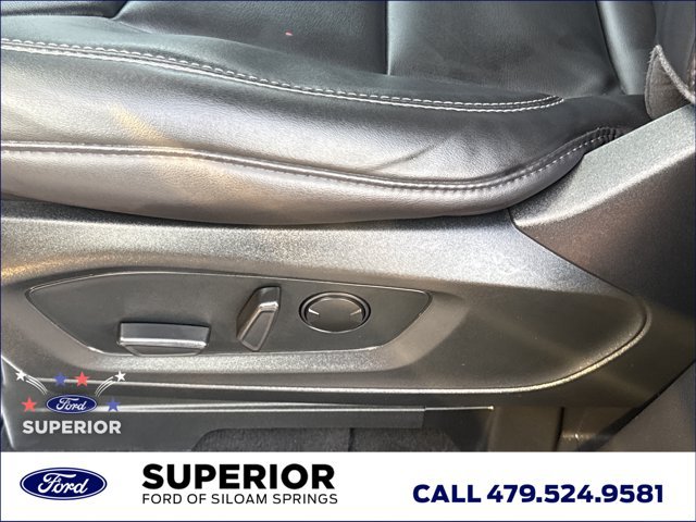 Used 2023 Ford Explorer XLT w/ Equipment Group 202A AWD/4WD image 19