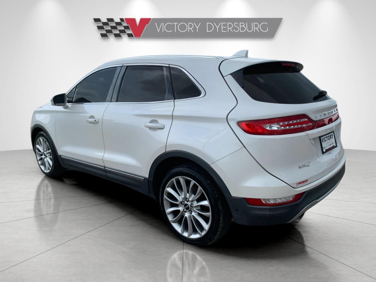Used 2018 Lincoln MKC Reserve w/ Lincoln MKC Climate Package FWD image 6