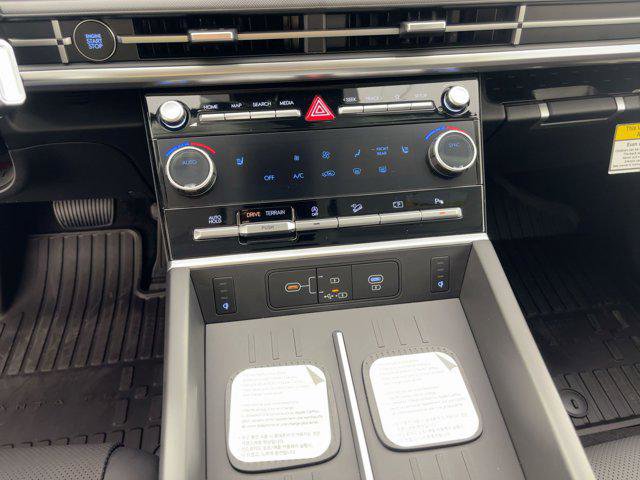 New 2026 Hyundai Santa Fe XRT image 25