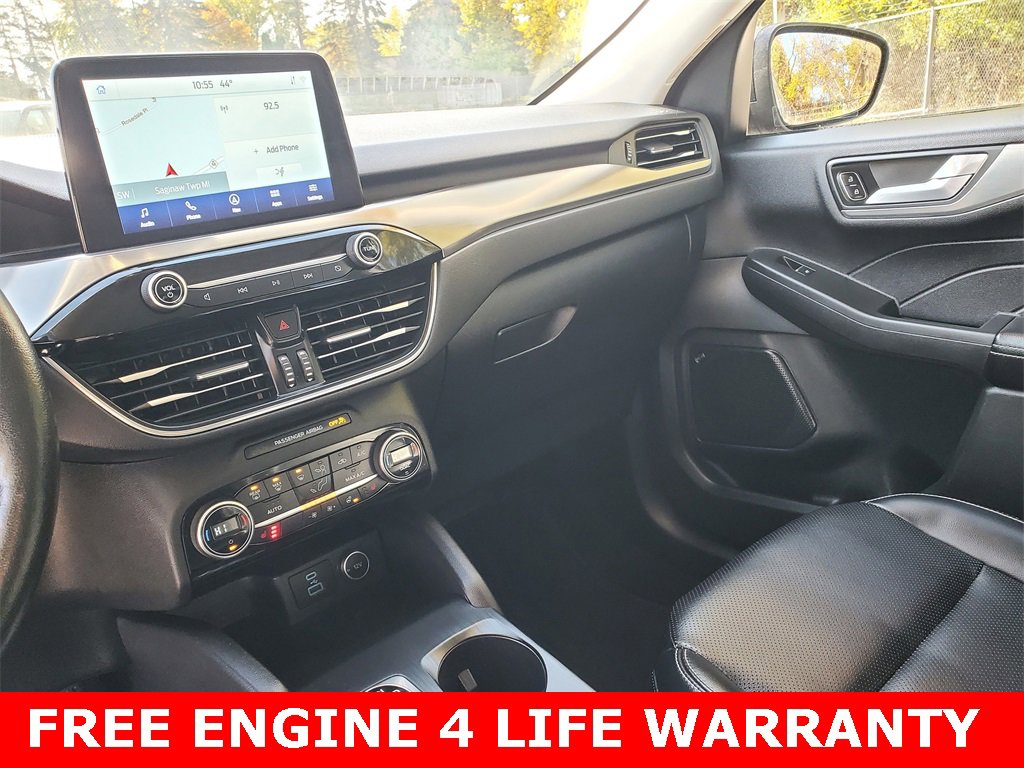 Used 2021 Ford Escape Titanium w/ Class II Trailer Tow Package image 17