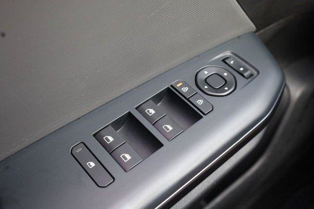 Used 2025 Kia K4 FWD image 17
