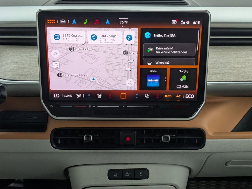 Used 2025 Volkswagen ID. Buzz 1st Edition AWD/4WD image 18