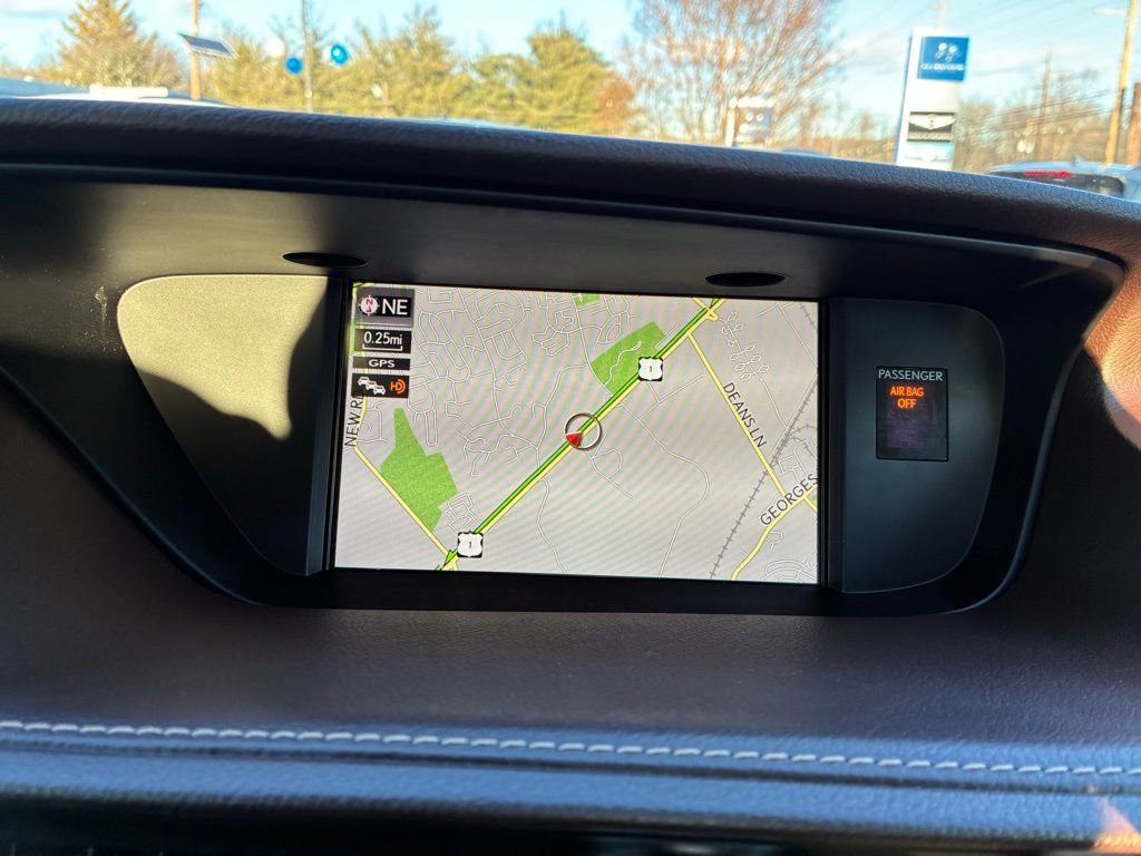 Used 2018 Lexus ES 300h image 28