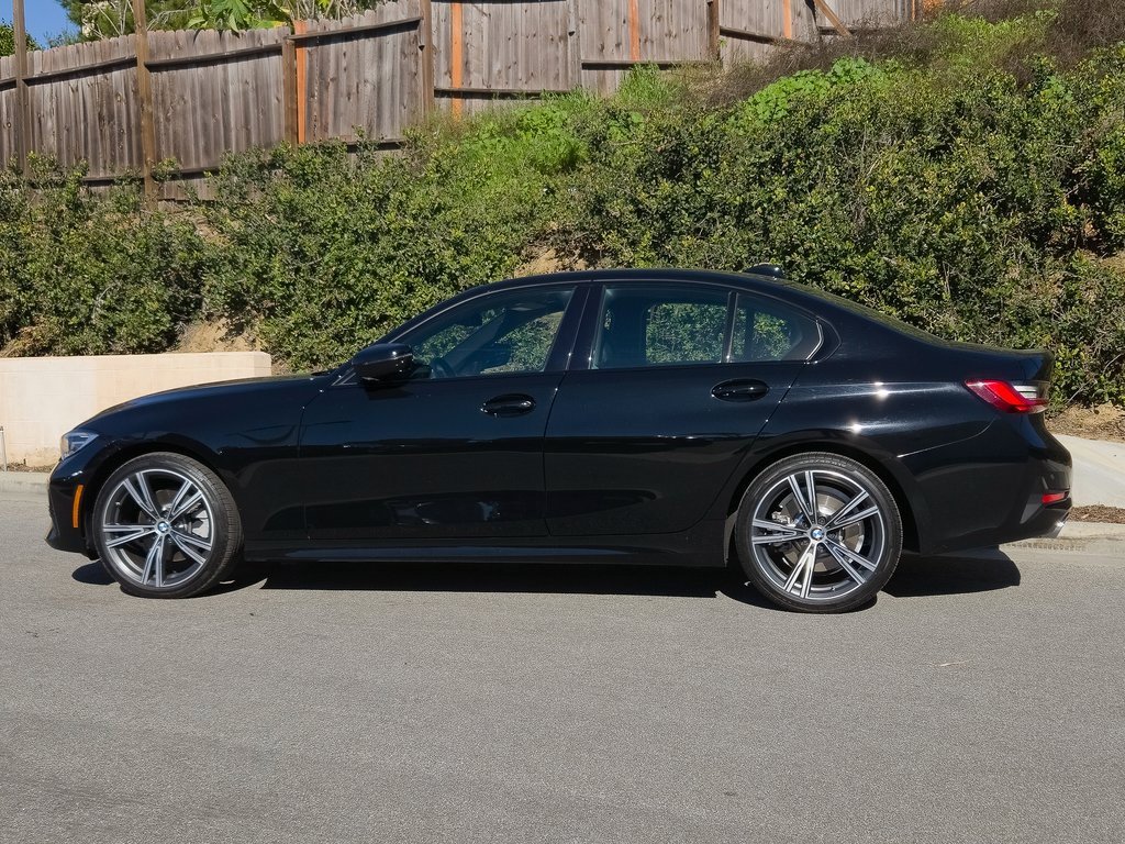 Used 2022 BMW 330i 330i w/ Driving Assistance Package image 27