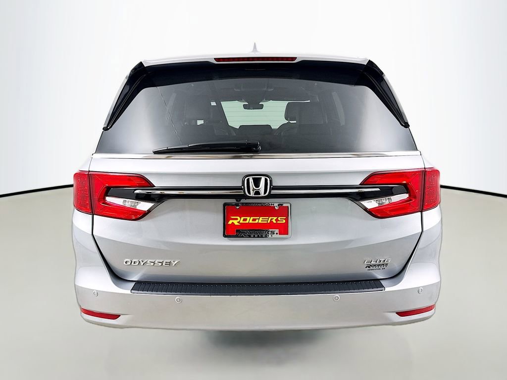 Used 2023 Honda Odyssey Elite image 7