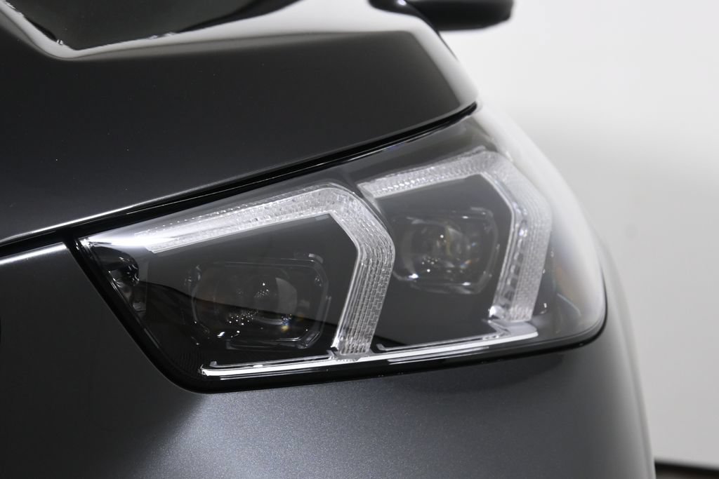 New 2027 BMW X1 xDrive28i AWD/4WD image 11