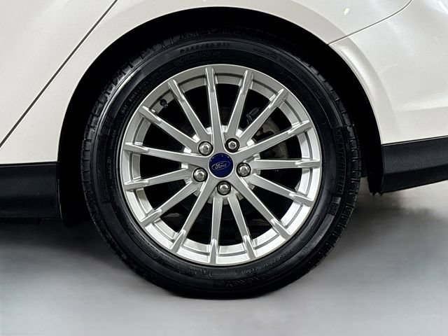 Used 2013 Ford Focus Electric Hatchback image 32