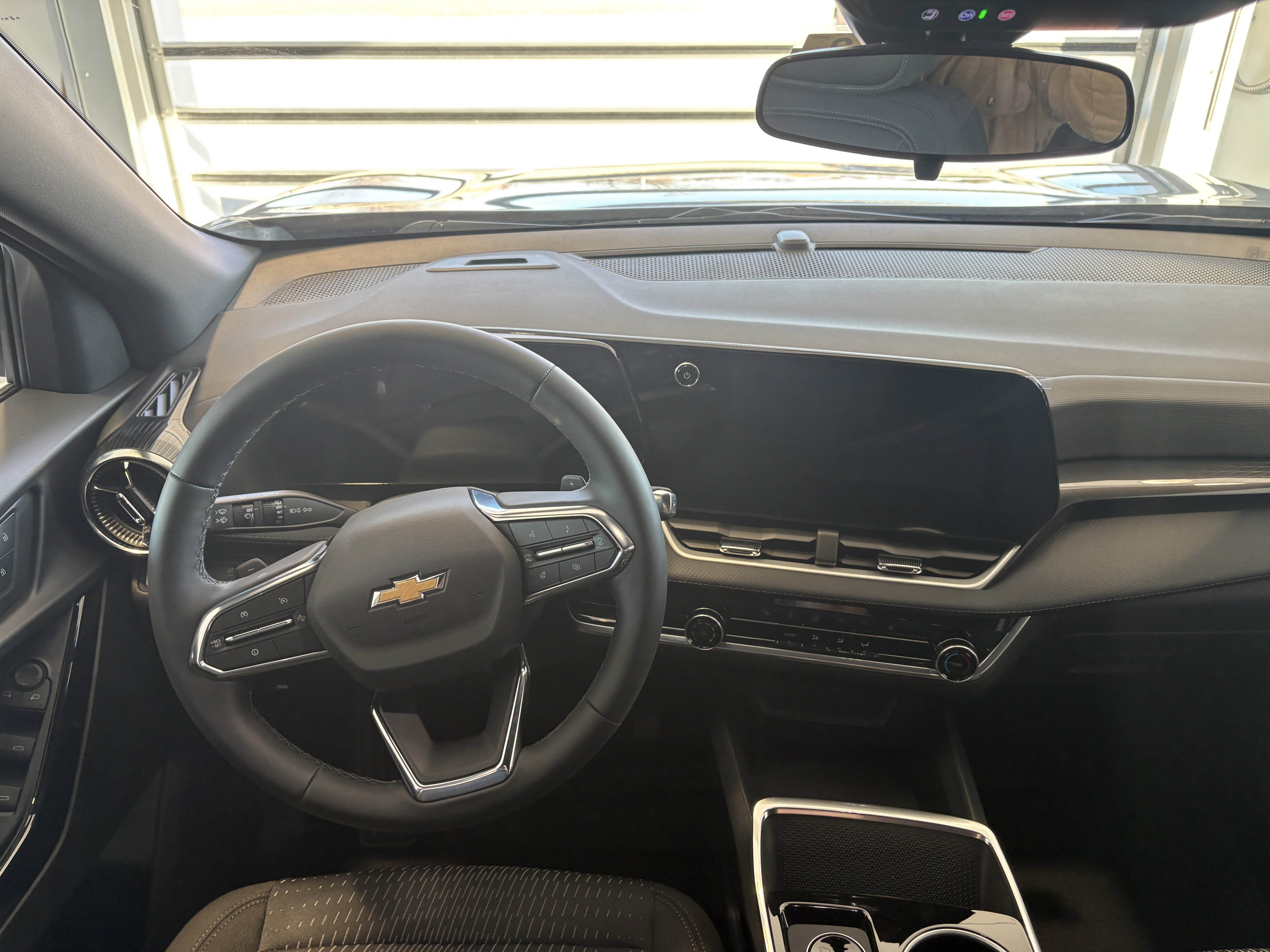 New 2026 Chevrolet Equinox LT image 11