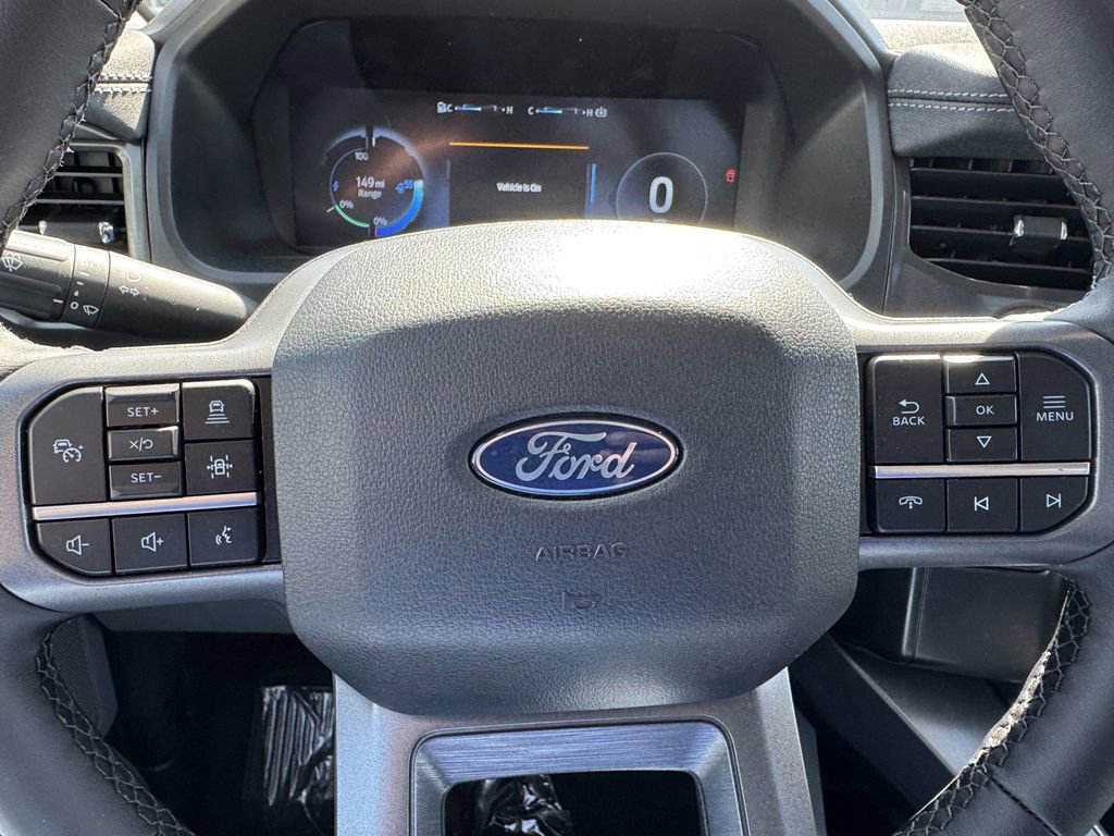 Used 2025 Ford F150 Lightning Flash AWD/4WD image 21