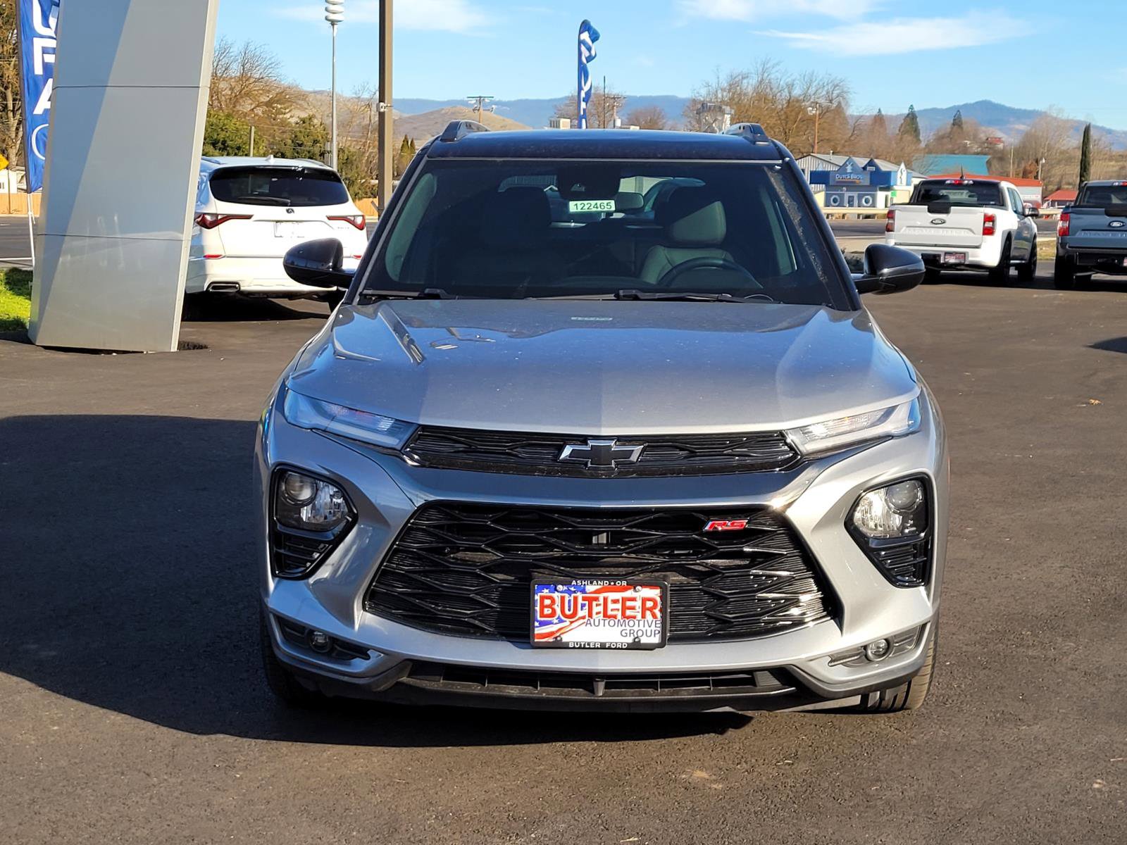 Used 2023 Chevrolet TrailBlazer RS image 2