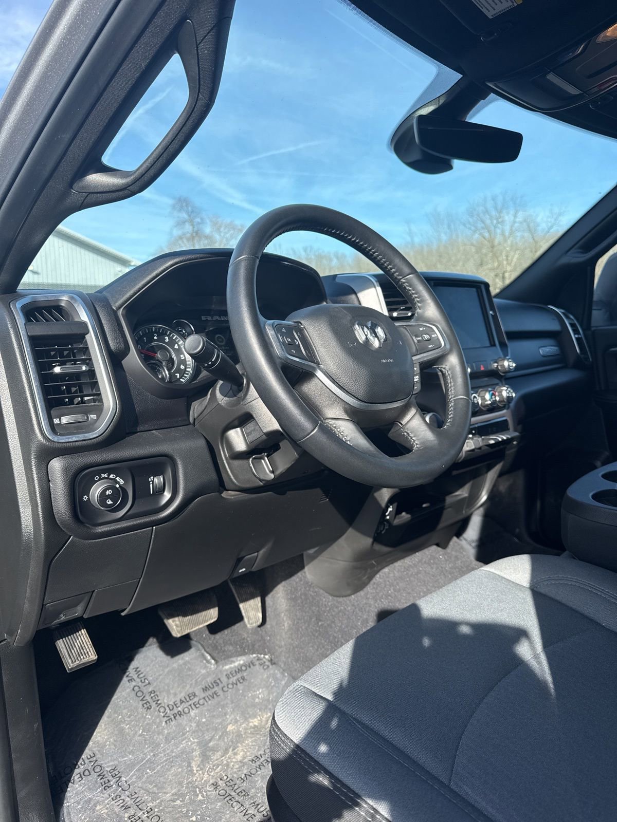 Used 2024 RAM 2500 Big Horn w/ Bed Utility Group image 10