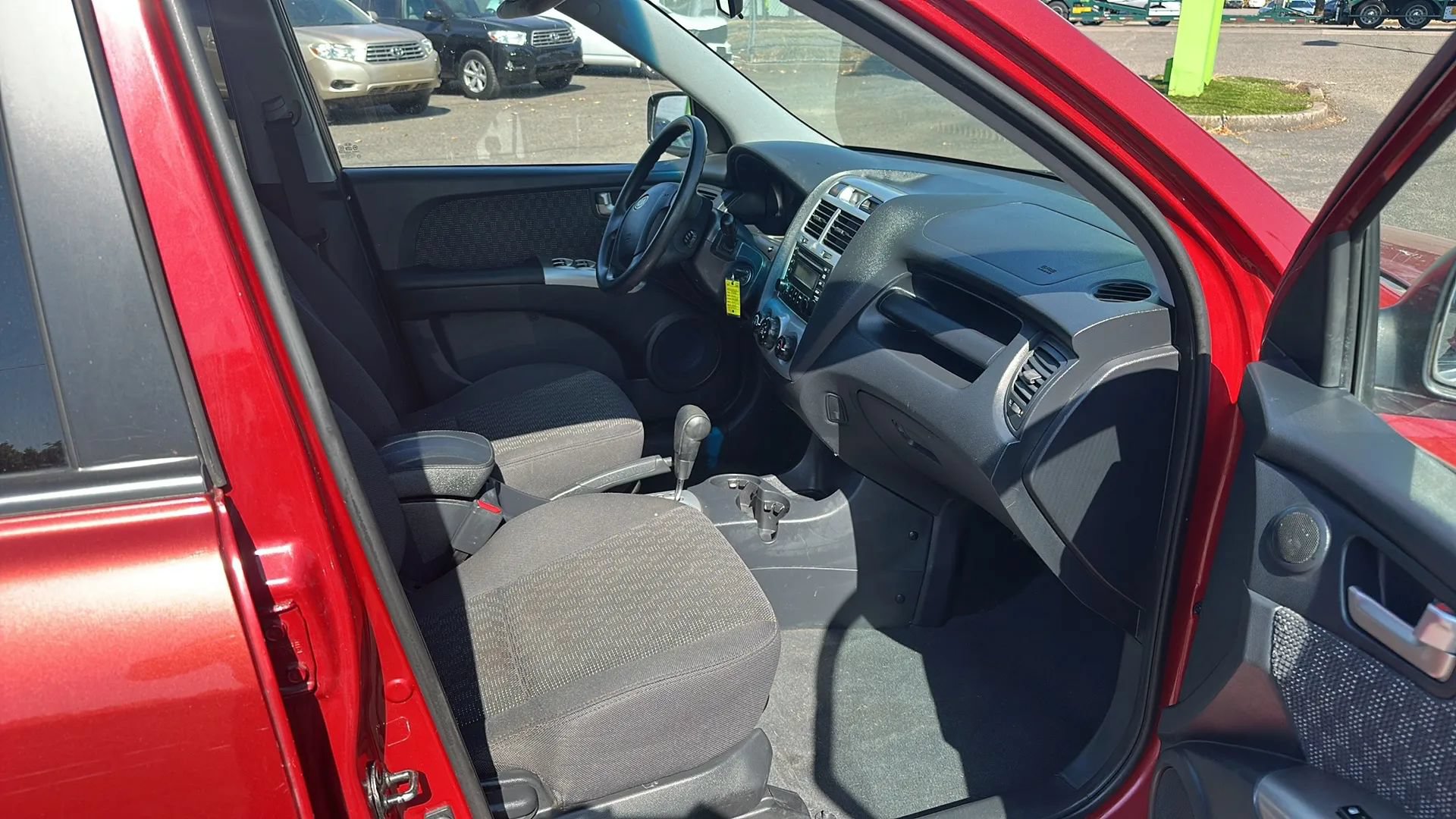 Used 2008 Kia Sportage LX AWD/4WD image 13
