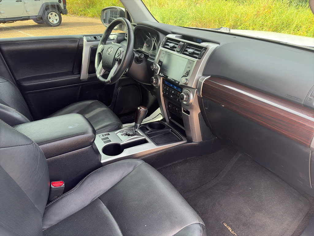 Used 2022 Toyota 4Runner Limited RWD image 14