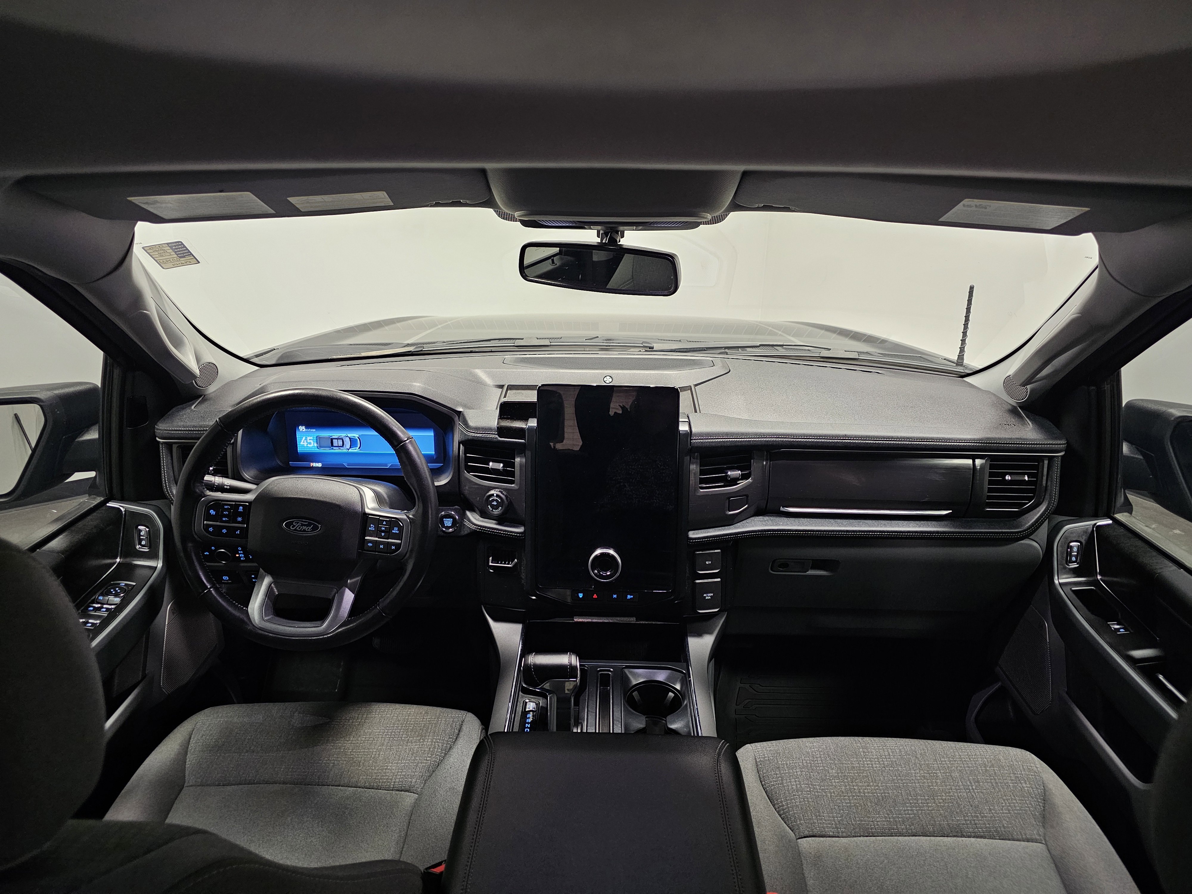 Used 2024 Ford F150 Lightning Flash image 20