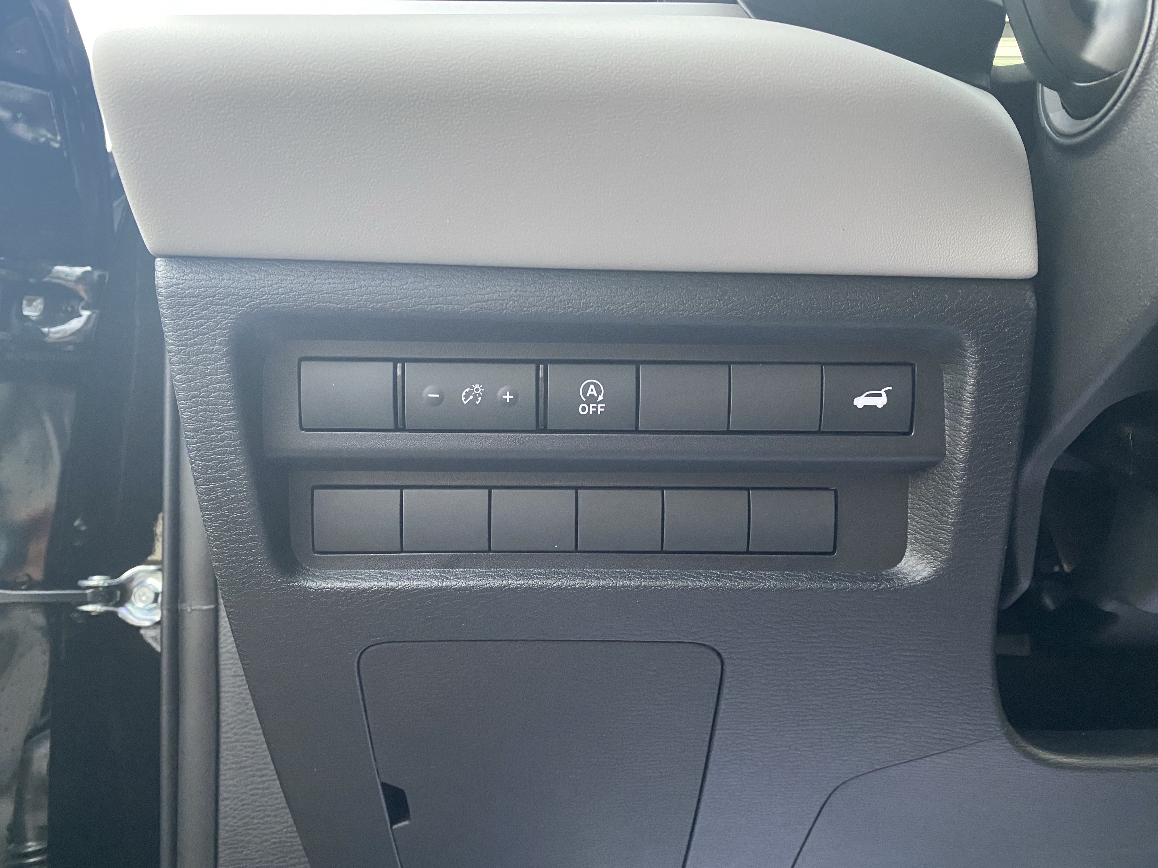 New 2026 Mitsubishi Outlander SE AWD/4WD image 6