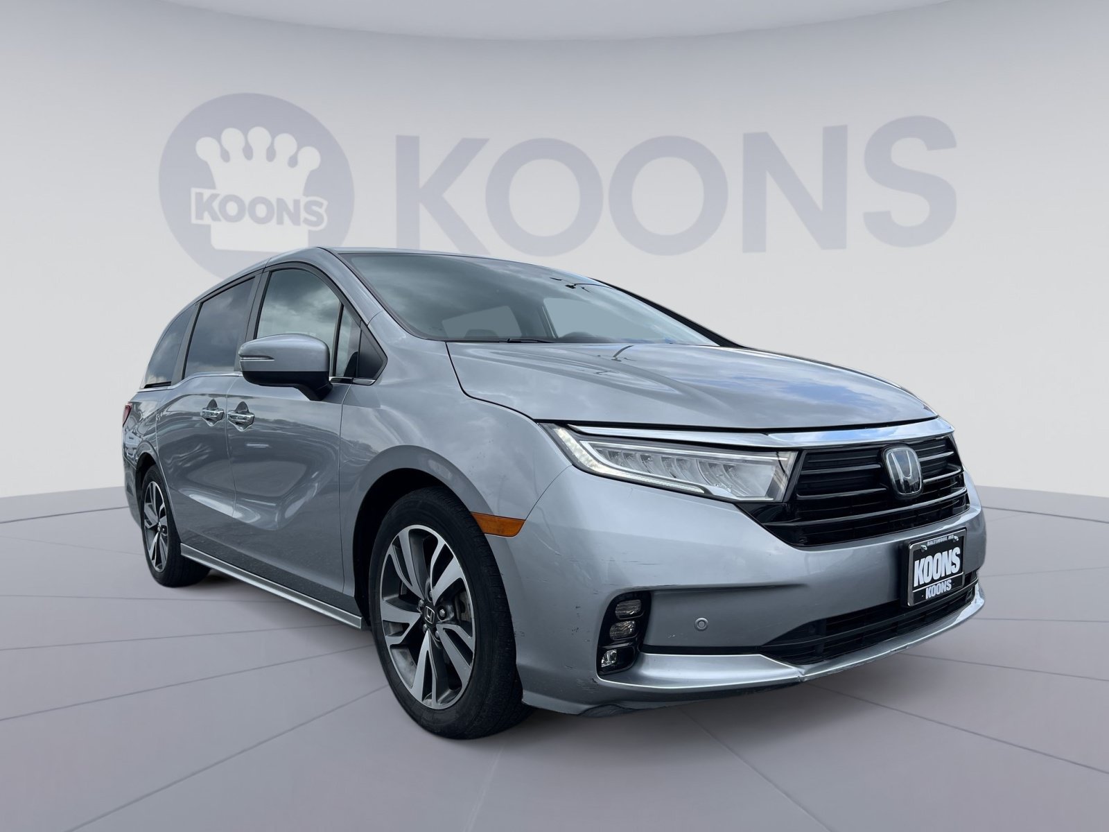 Used 2023 Honda Odyssey Touring image 7