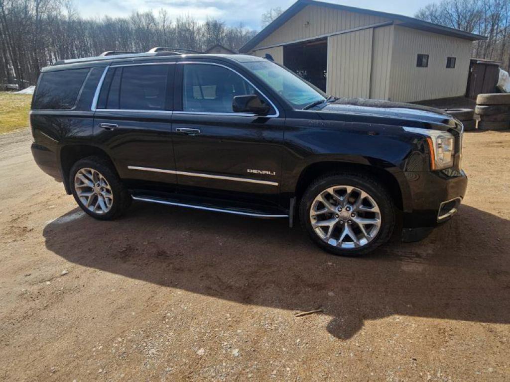 Used 2017 GMC Yukon Denali w/ Open Road Package image 1