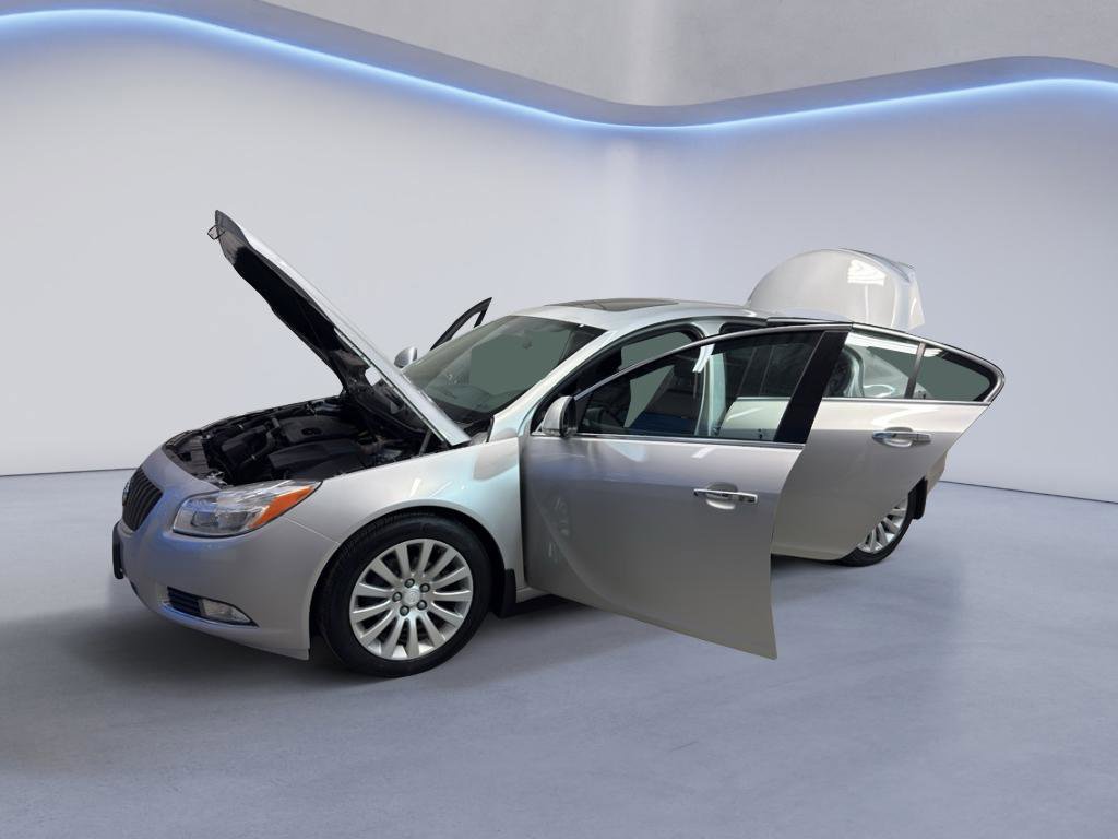 Used 2012 Buick Regal Premium image 9
