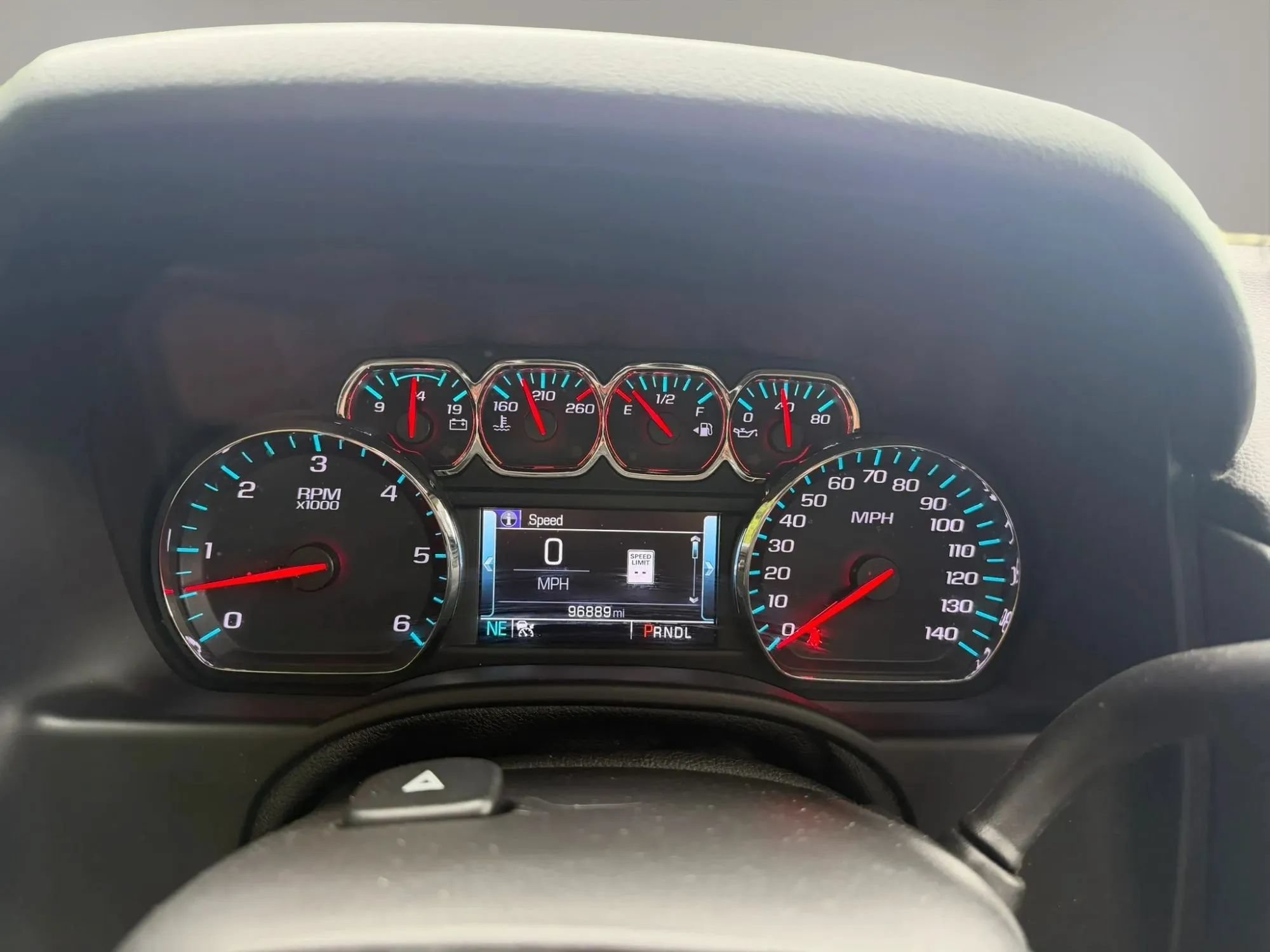 Used 2020 GMC Yukon SLT w/ Open Road Package AWD/4WD image 15