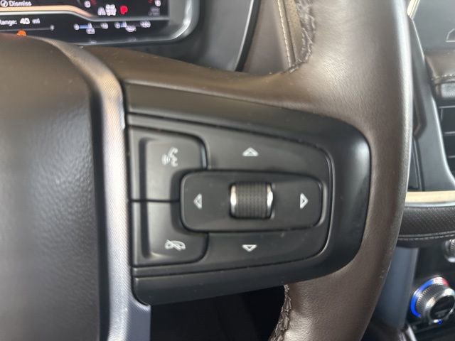 Used 2023 GMC Yukon SLT w/ SLT Premium Package image 20