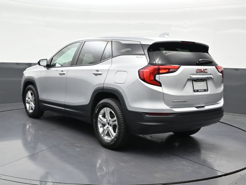 Used 2018 GMC Terrain SLE image 3