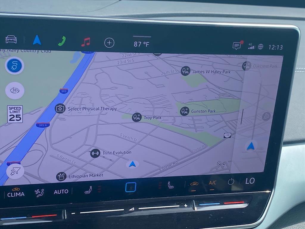 Certified 2025 Volkswagen ID.4 Pro image 11