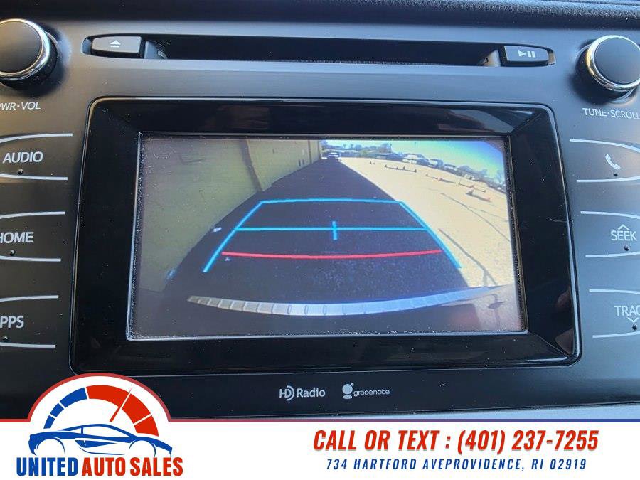 Used 2015 Toyota Highlander Plus AWD/4WD image 22