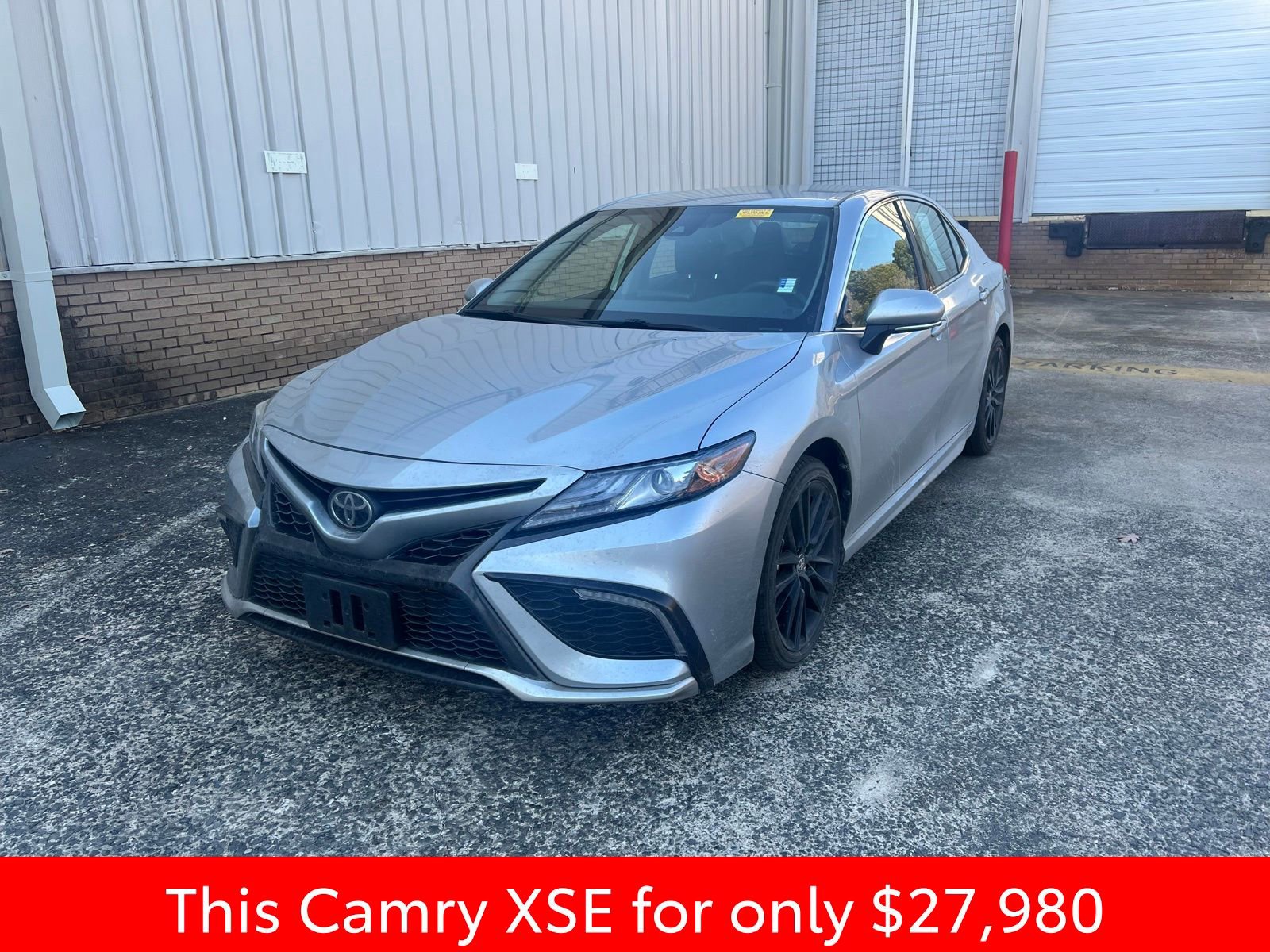 Used 2023 Toyota Camry XSE image 18