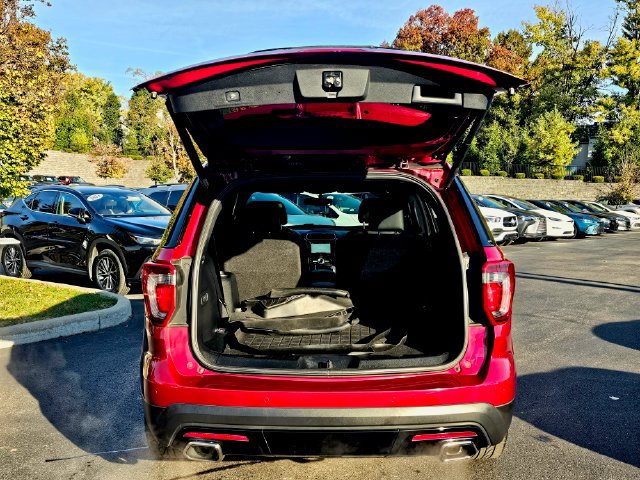 Used 2017 Ford Explorer Sport w/ Equipment Group 401A AWD/4WD image 10