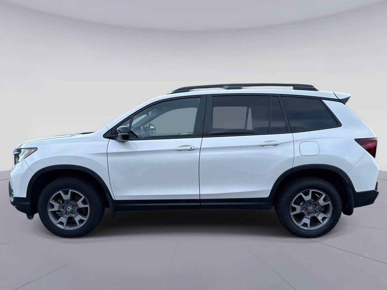 Certified 2023 Honda Passport TrailSport image 7