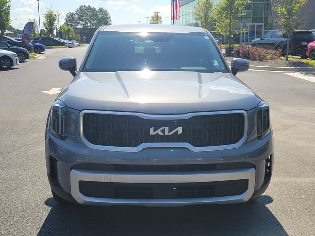 Certified 2025 Kia Telluride LX FWD image 2