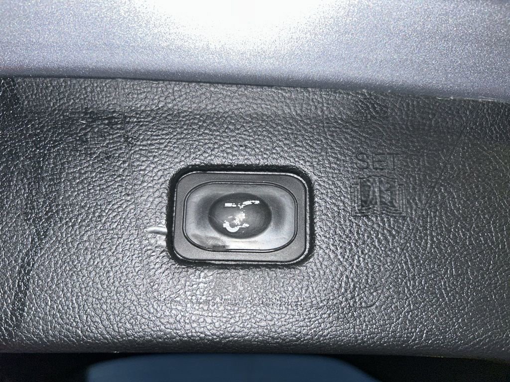 Used 2022 Ford Edge Titanium image 45