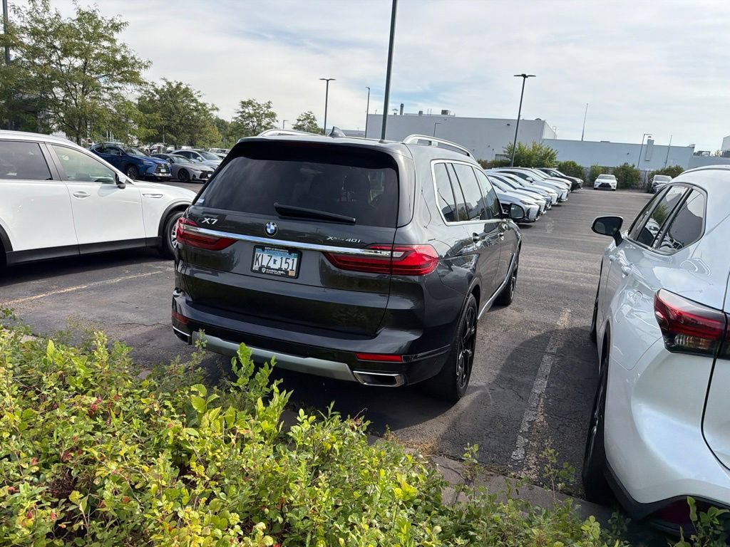 Used 2020 BMW X7 xDrive40i w/ Premium Package AWD/4WD image 26