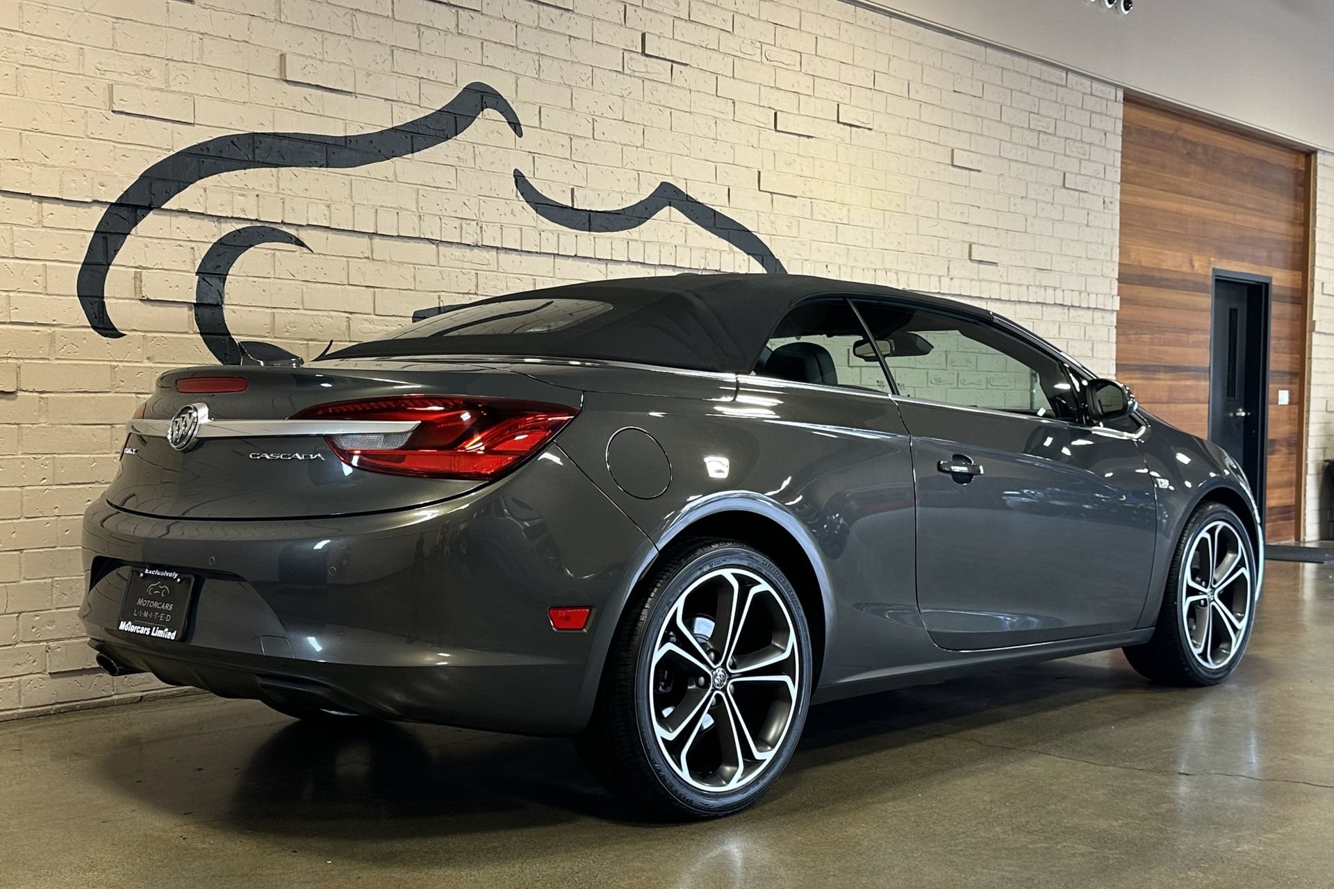 Used 2016 Buick Cascada Premium FWD image 5