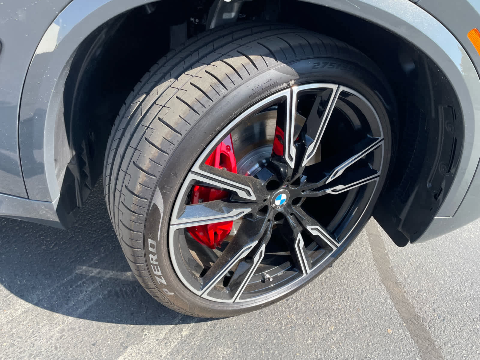 New 2026 BMW X5 M60i w/ Executive Package image 22