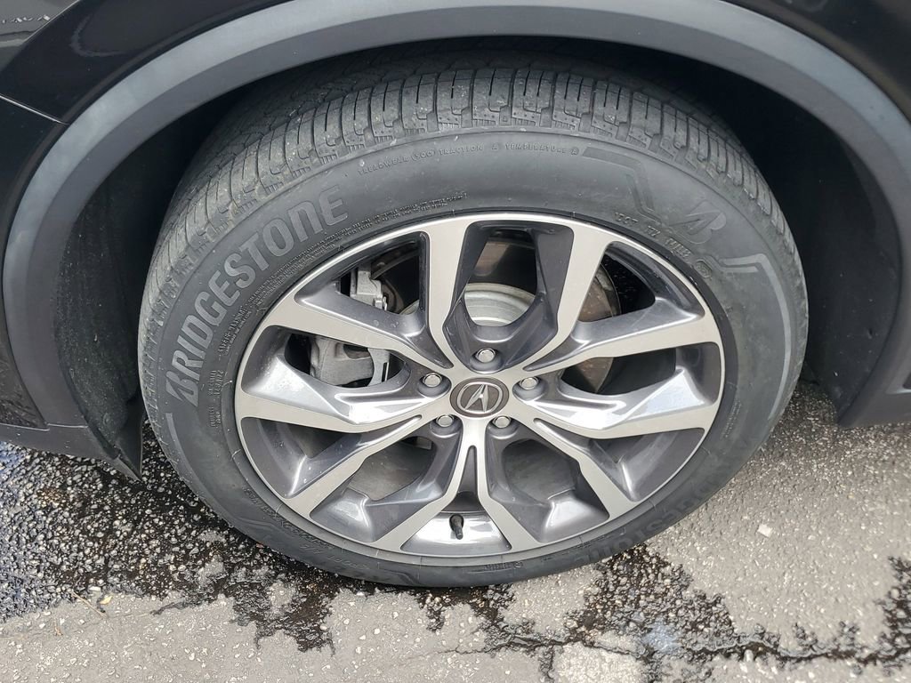 Used 2023 Acura MDX FWD w/ Technology Package image 3