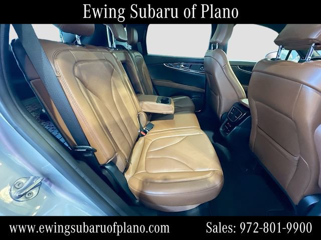 Used 2022 Lincoln Nautilus Reserve w/ Luxury Package AWD/4WD image 30