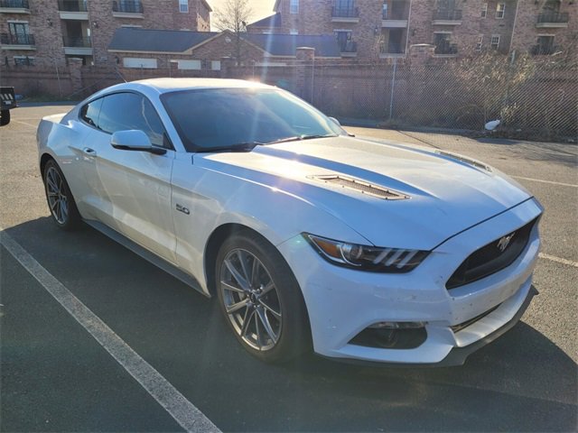 Used 2015 Ford Mustang GT Premium image 10