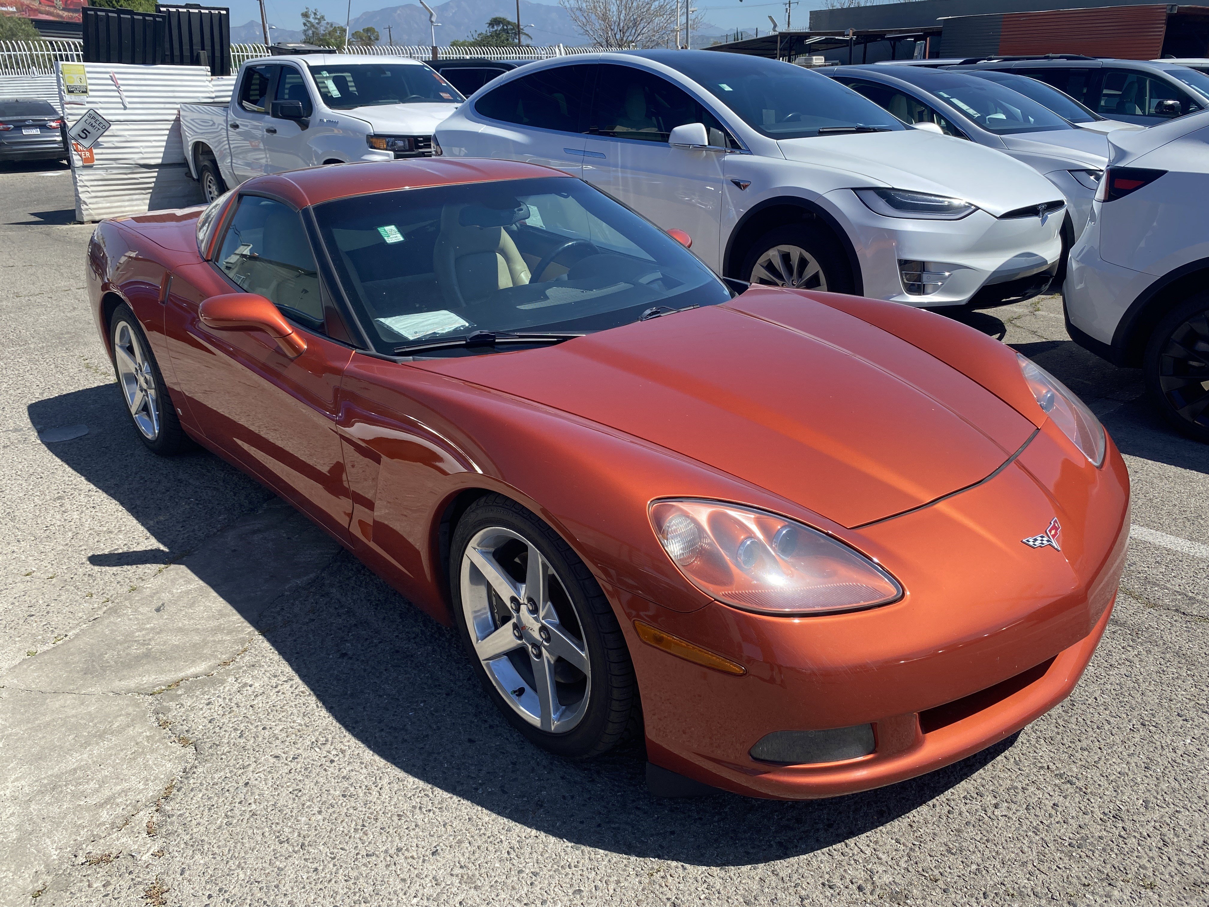 Used 2006 Chevrolet Corvette Coupe w/ Preferred Equipment Group image 6
