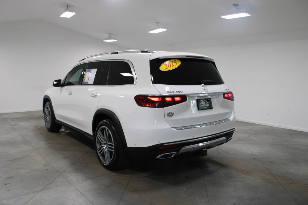Used 2025 Mercedes-Benz GLS 450 4MATIC image 7
