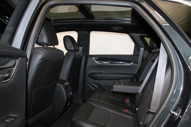 Certified 2022 Cadillac XT5 Premium Luxury image 10