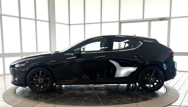 Used 2021 MAZDA MAZDA3 s FWD image 4