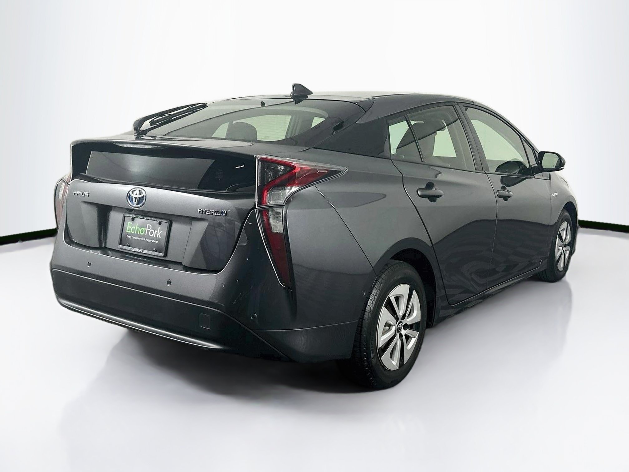 Used 2018 Toyota Prius Two w/ Prius Two Safety Plus Package FWD image 9