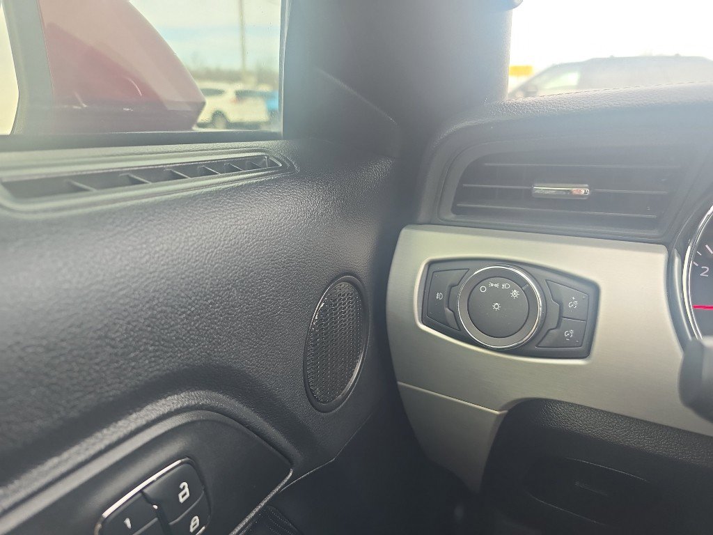 Used 2017 Ford Mustang GT Premium w/ Equipment Group 401A image 25