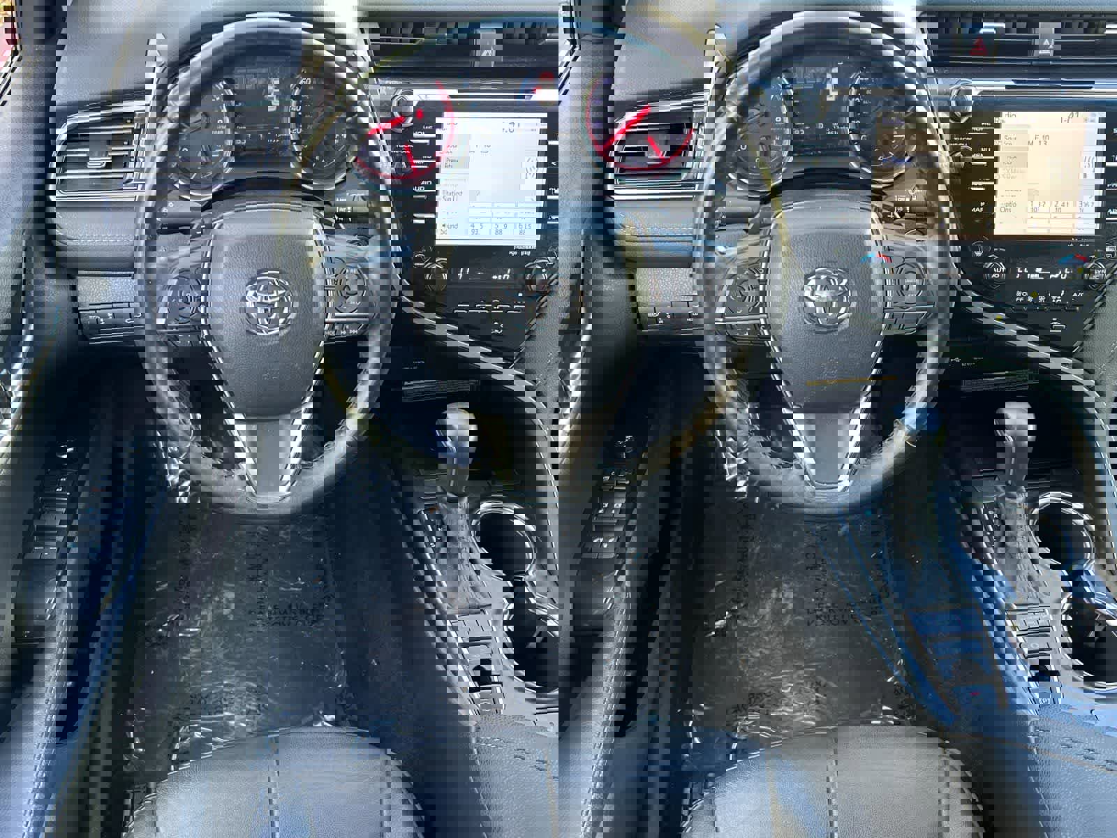 Used 2020 Toyota Camry XSE image 15