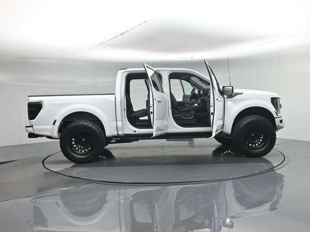 Used 2022 Ford F150 Raptor w/ Equipment Group 801A High AWD/4WD image 4