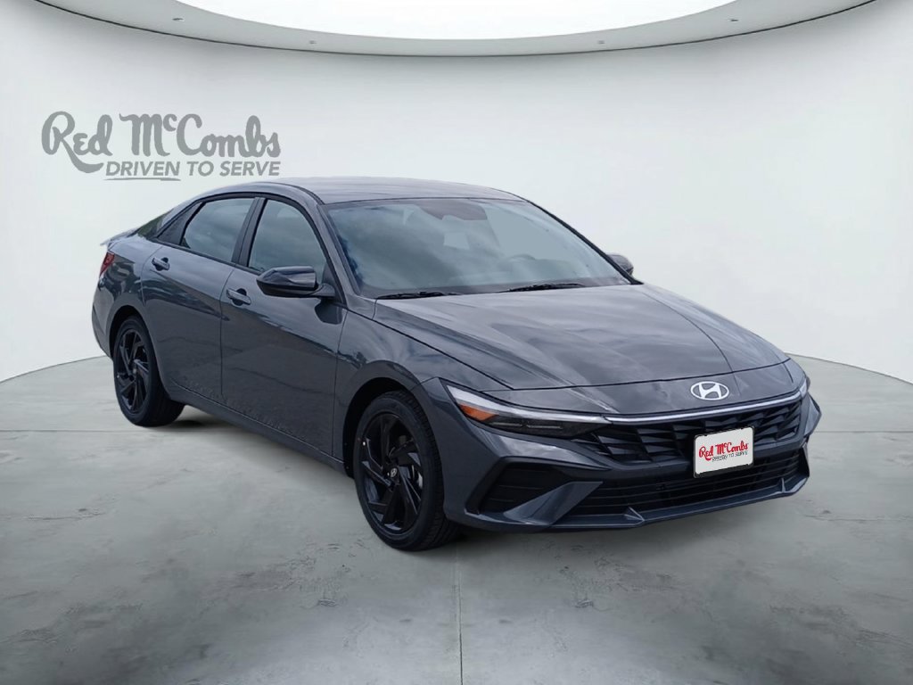 New 2026 Hyundai Elantra SEL Sport FWD image 7