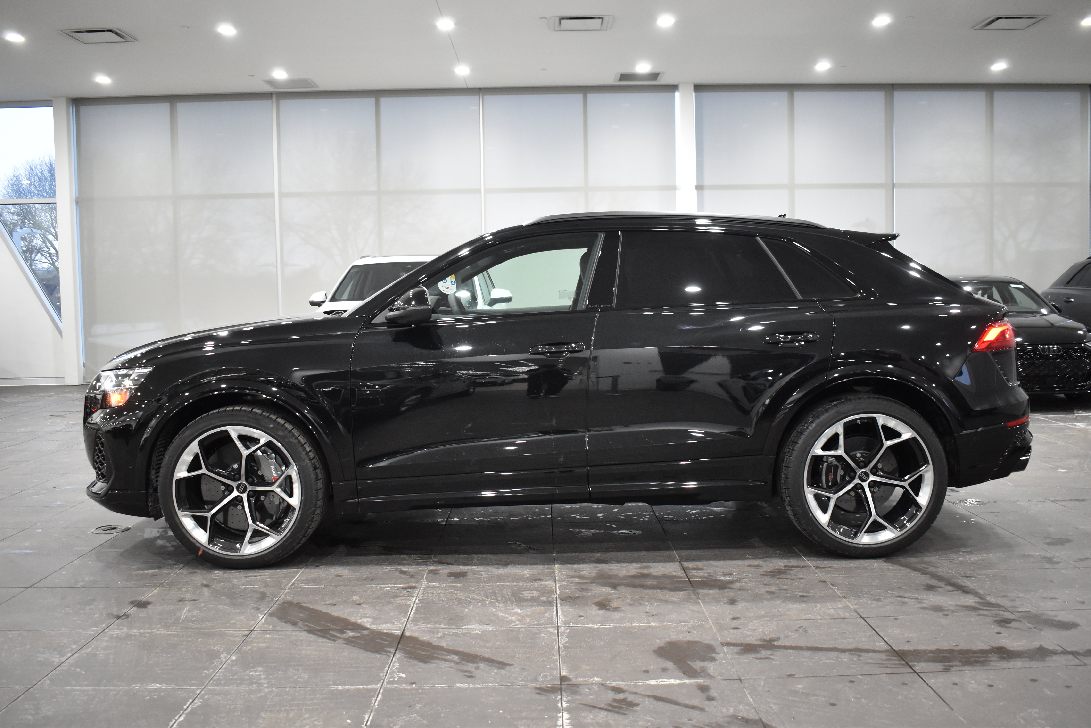 New 2026 Audi RS Q8 performance image 8