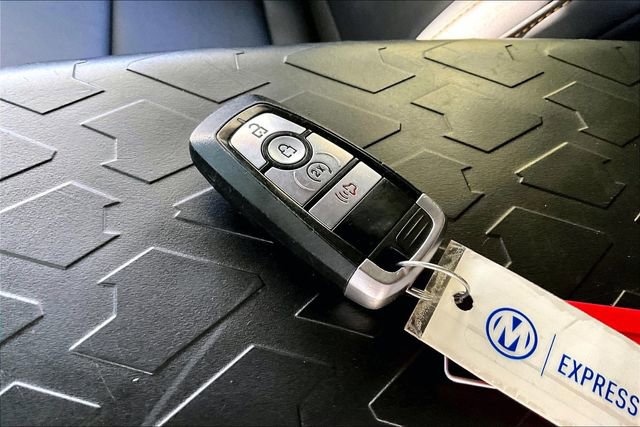 Used 2022 Ford Bronco Badlands image 32